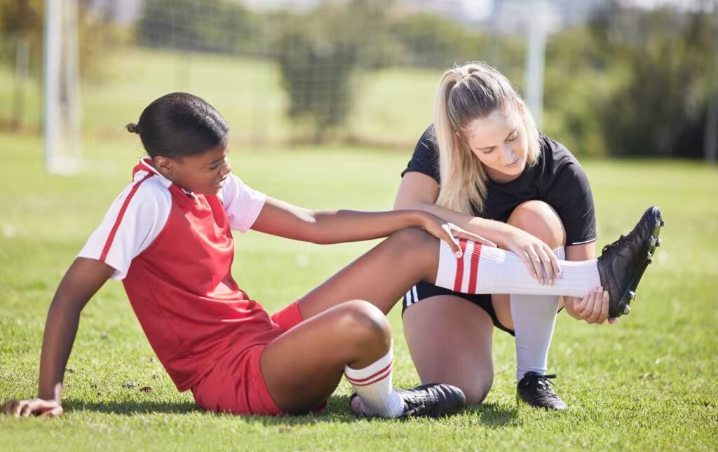 soccer sports and injury of a female player suffe 2026 01 09 11 29 47 utc converted
